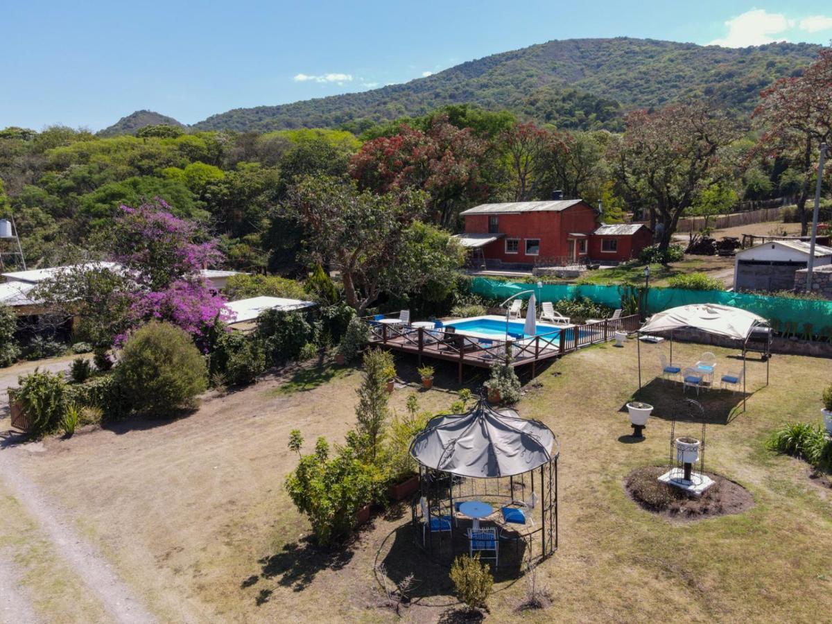 Hostal El Cerrito San Lorenzo San Lorenzo  Exteriör bild