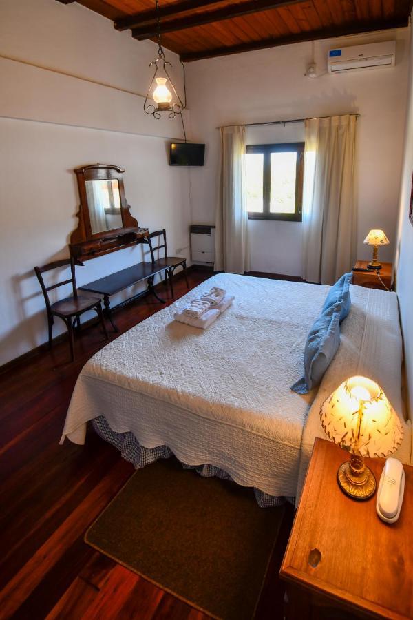 Hostal El Cerrito San Lorenzo San Lorenzo  Exteriör bild