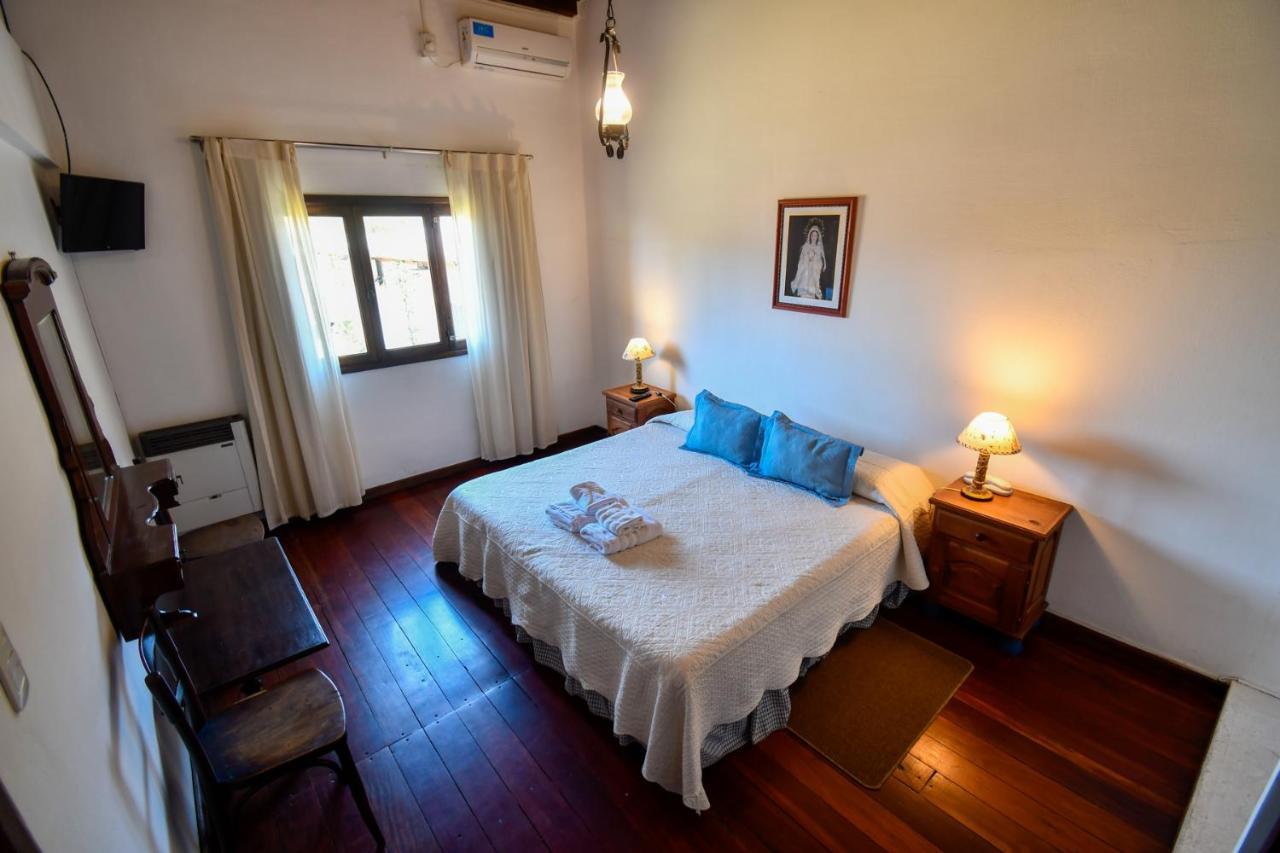 Hostal El Cerrito San Lorenzo San Lorenzo  Exteriör bild
