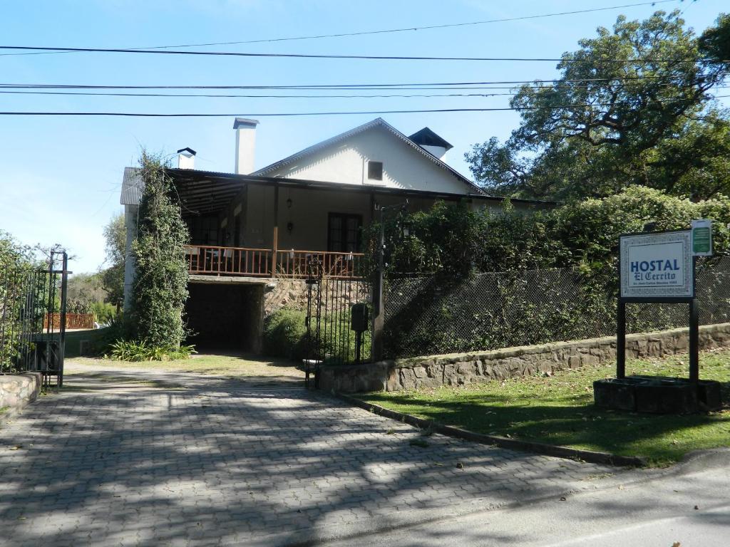 Hostal El Cerrito San Lorenzo San Lorenzo  Exteriör bild