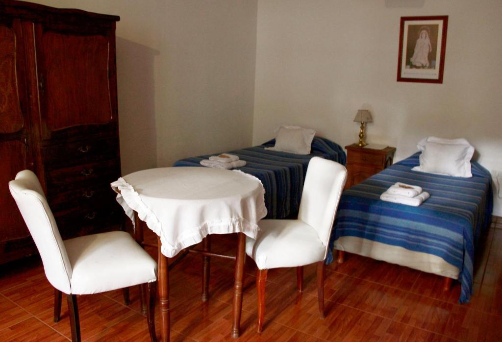 Hostal El Cerrito San Lorenzo San Lorenzo  Exteriör bild